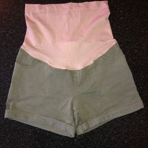 Liz Lange Maternity Shorts